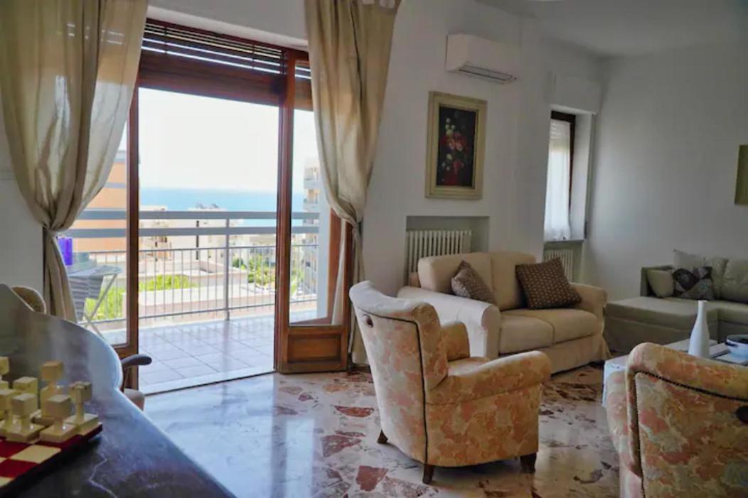 Casa Levante Monopoli Exterior foto